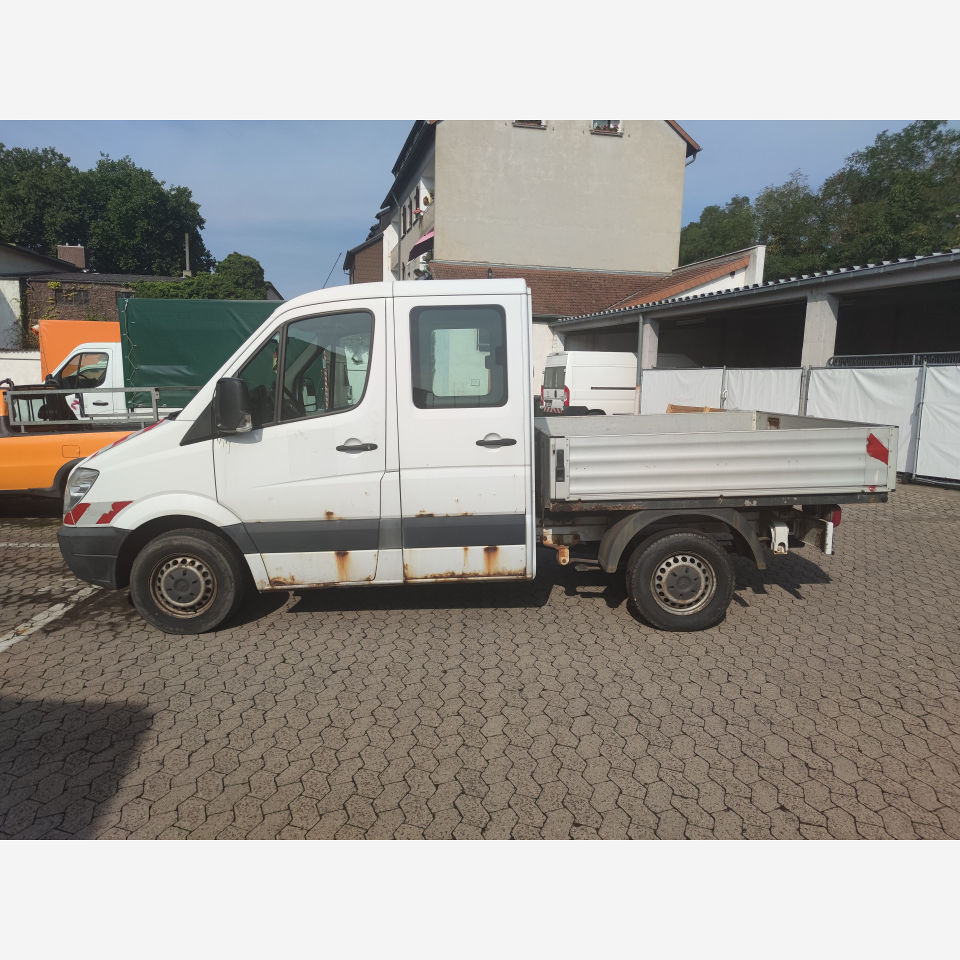 Mercedes-Benz Sprinter Doka Pritsche