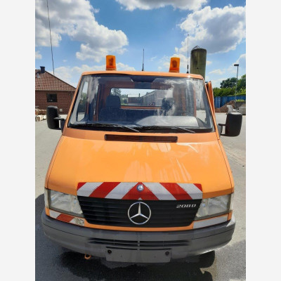 Mercedes-Benz 208 D, Pritschenwagen, 1996, Unfallschaden
