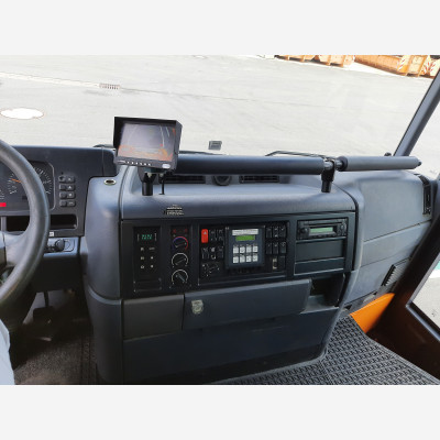 Mercedes-Benz Econic 2629L 6X2/4 NLA mit Zoeller Medium XL Gesamtansicht