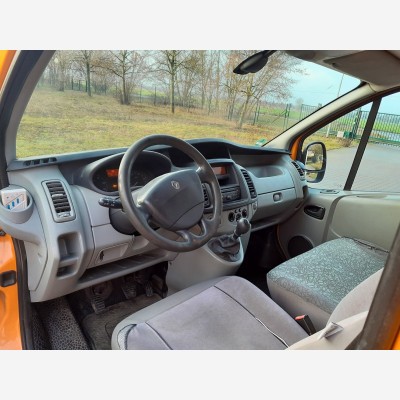 Renault Trafic Kastenwagen 