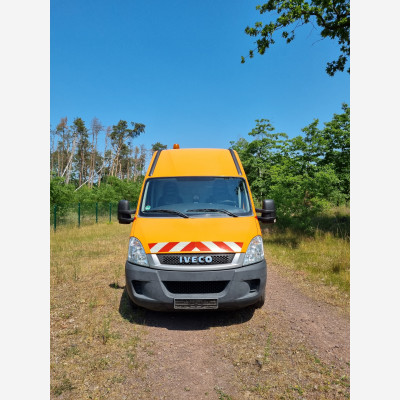 IVECO Kastwagen/Werkstattwagen, 3,5 t, AHK, Zusatzheizung
