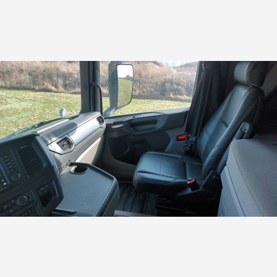 Sattelzugmaschine Scania R450