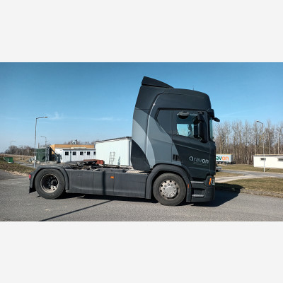 Sattelzugmaschine Scania R450