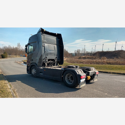 Sattelzugmaschine Scania R450