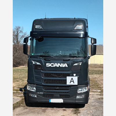 Sattelzugmaschine Scania R450