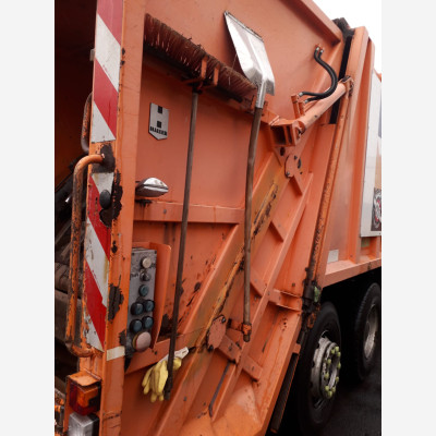 ### Haller M21 x2 Müllwagen ###