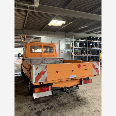 Mercedes Benz Sprinter mit Pritsche