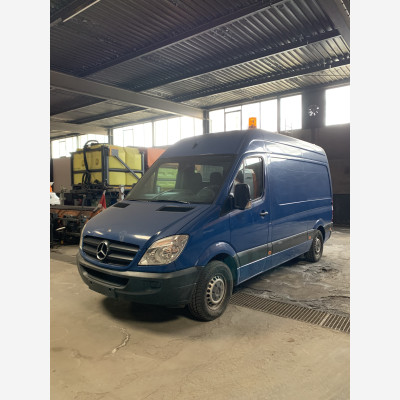 Mercedes Benz Sprinter geschlossener Kasten