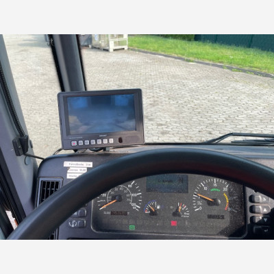 Hecklader zur Sperrmüllsammlung (Econic 2633 von Daimler)