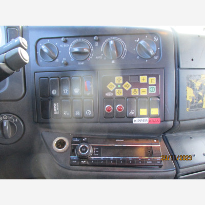 LKW Kranwagen Typ MAN TGM 13.250 4x4 BL
