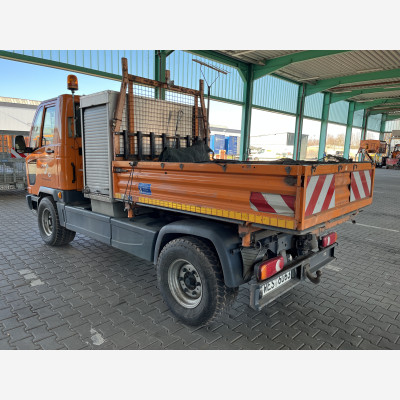 Multicar M30 mit Winterdienstausrüstung